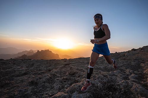 Em Roque Nublo (ESP), Fernanda Maciel finaliza treinamentos e ambientação visando à Transgrancanaria  / Foto: Ivan Molina